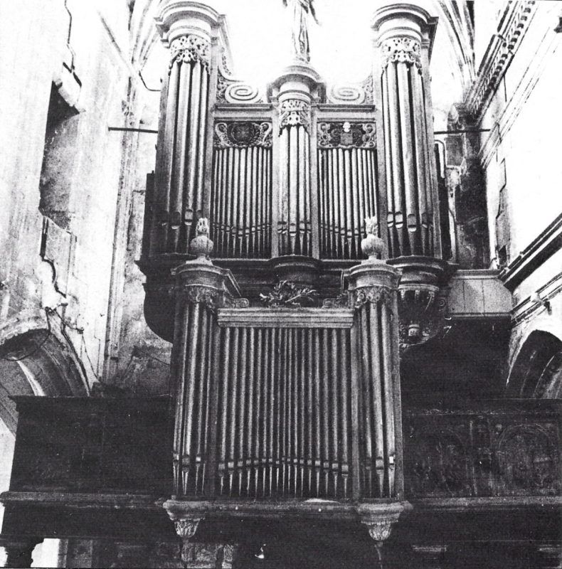 Buffet du grand orgue Saint Didier de Villiers-le-Bel